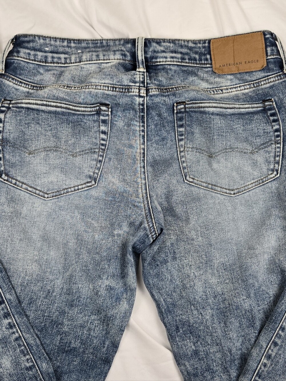 American Eagle Men's Distressed Ripped Jeans 30x34 Light Wash Stretch Denim - Picture 8 of 9